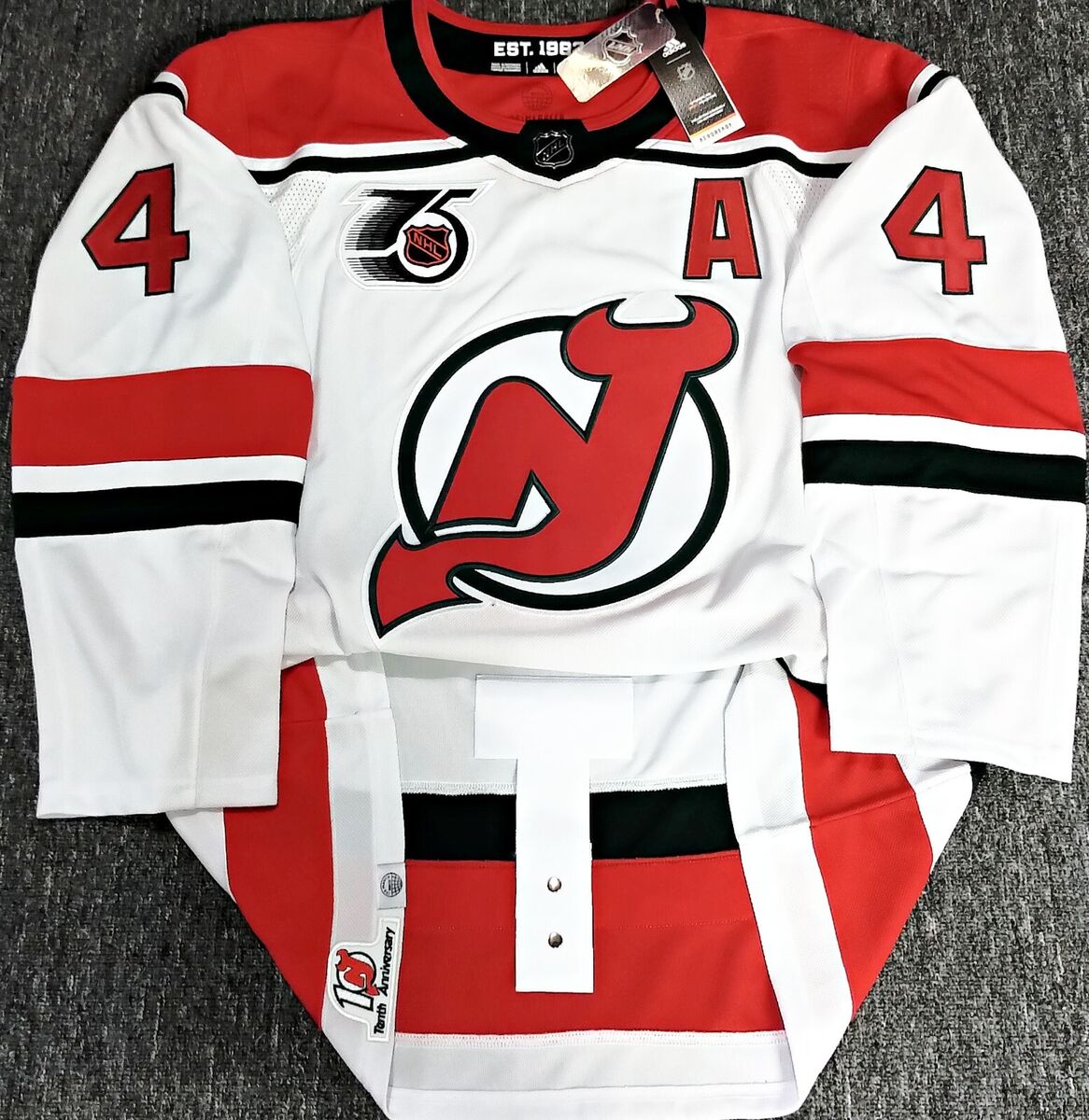 NWT-PRO-56 SCOTT STEVENS DEVILS NHL 75th - 10th ANNIVERSARY NWT-PRO-56 SCOTT STEVENS DEVILS NHL 75th - 10th ANNIVERSARY