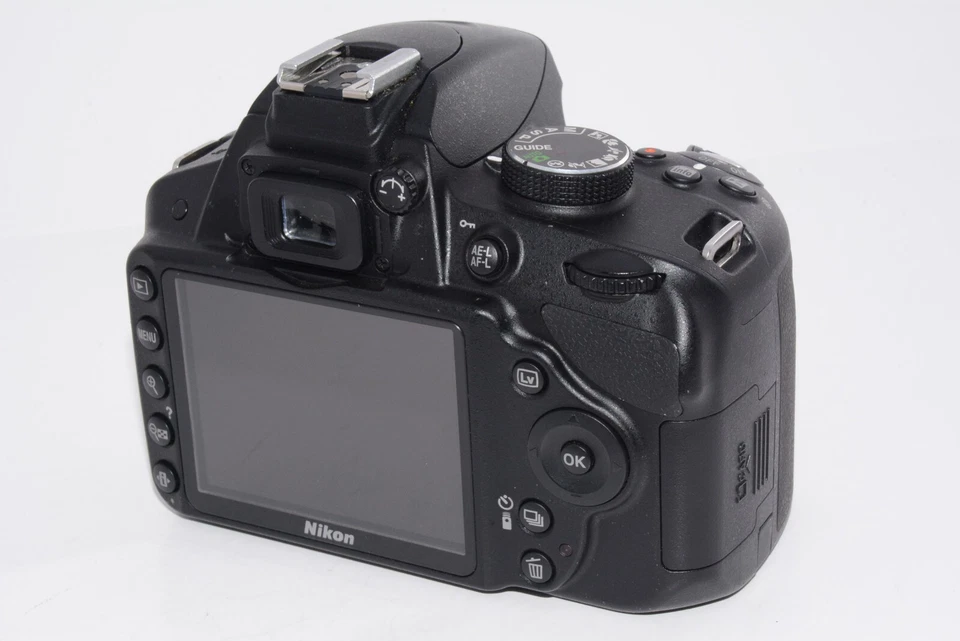 [Exc+5/34204shots]Nikon D3200, Body Only From JAPAN #j6802 - Image 2 of 4