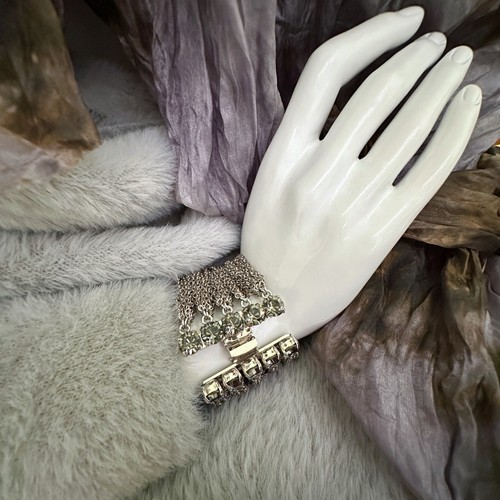 Pulsera de cadena de 100 hilos con broche de piedra verde tormentosa - 7,25" - por Lee Angel - Imagen 5 de 17