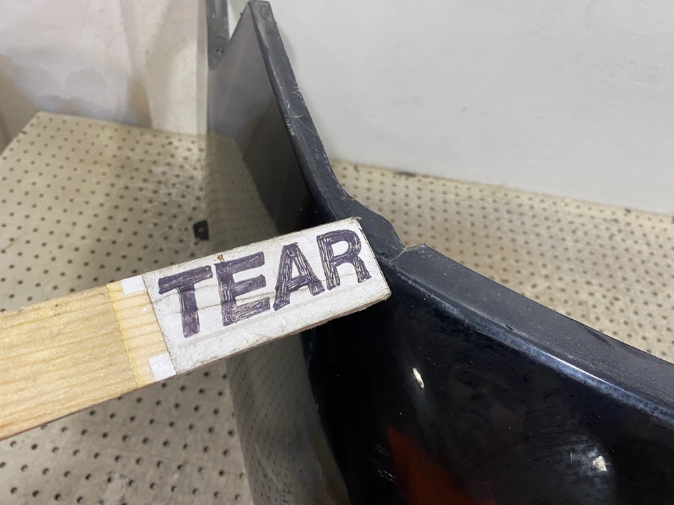 OEM 2006-2012 CHEVROLET IMPALA CUBIERTA PARACHOQUES TRASERO 06-12 Amortiguador Foto 4 de 4