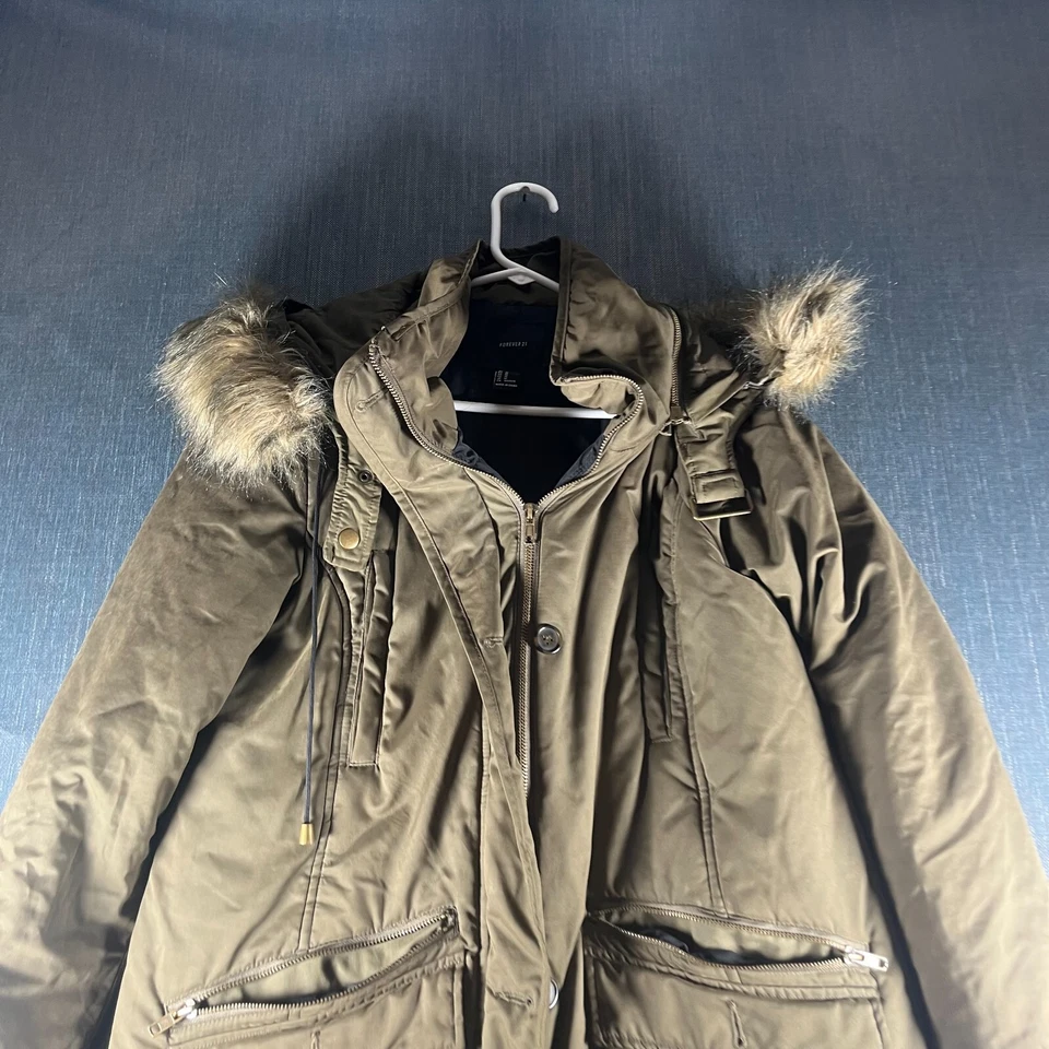 Chaqueta Parka Forever 21 Mujer Talla M Verde Oliva Piel Sintética Forrada Bolsillos Cremallera Completa Foto 2 de 4