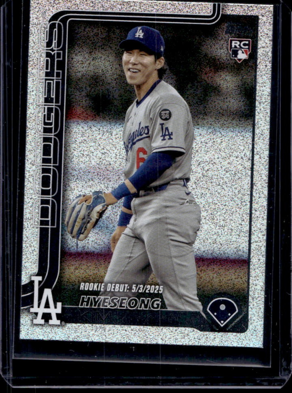2025 Topps Update Hyeseong Kim RC HTA Sandglitter Rookie Debut #US312 Dodgers