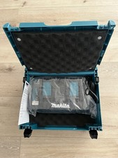 GENUINE Makita DC18RD 18V LXT Li-Ion Dual Port Rapid Battery Charger Makpac Case