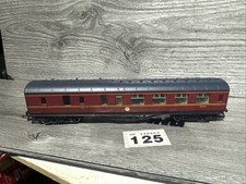 Hornby R447 BR MK1 Maroon 2nd Brake/Guard Coach M5750. Vintage Model Railway.