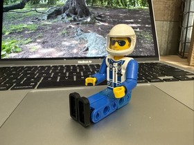 Vintage LEGO Rare Technic VTOL 90's Minfigure tech038b 8222