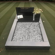 Adult, Grave edging set 4 Foot Plain Edging With coloured stones Memorial