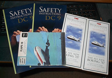 LOT DE COLLECTION TWA1 - CARTES DE SÉCURITÉ DC9, HORAIRES 6/1/00, GUIDES, LIVRE, CARTES, SWIZZ