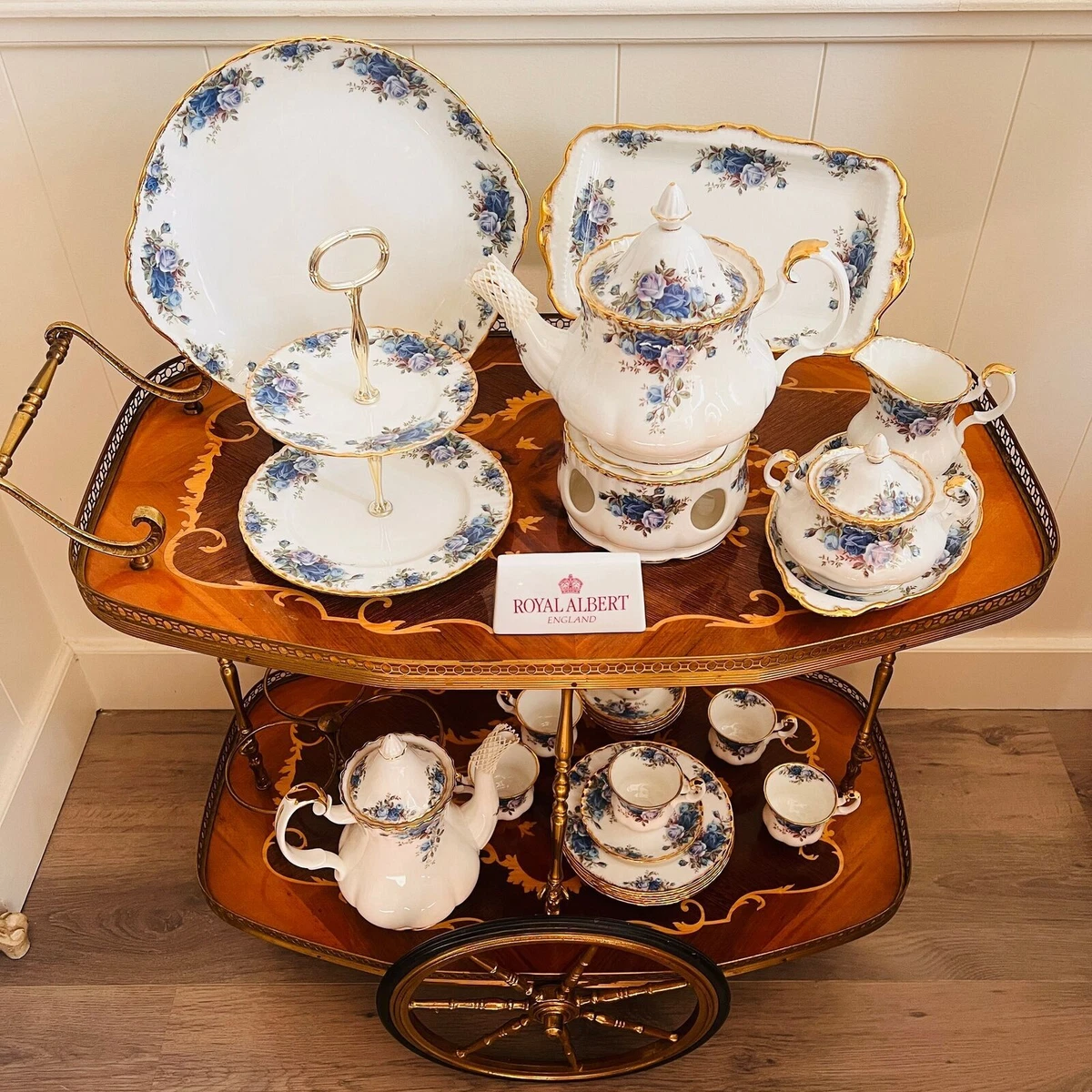 Juego te porcelana inglesa royal albert sale