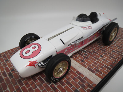 Carousel 1  Watson Roadster ''1956'' Indy Winner  ''P.Flaherty'' #8  1:18 OVP