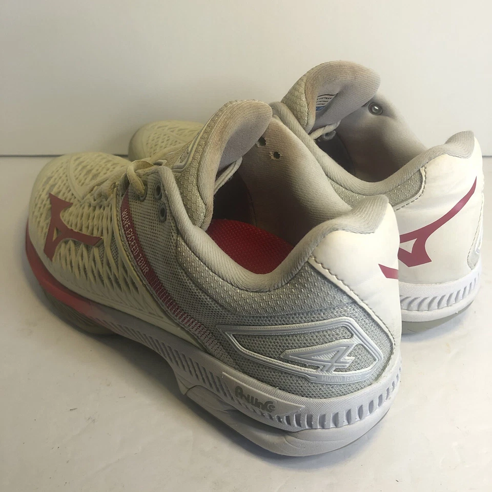 Zapatillas de tenis para mujer Mizuno Wave Exceed Tour 4 AC en blanco/rojo/gris talla 8 Foto 4 de 4