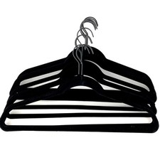 14 Velvety Flocked Non Slip Hangers Black Space Saving New Open Box