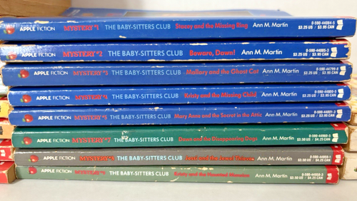 Vintage Lot of 32 The Baby Sitters Club Books (see photos) - Picture 3 of 5