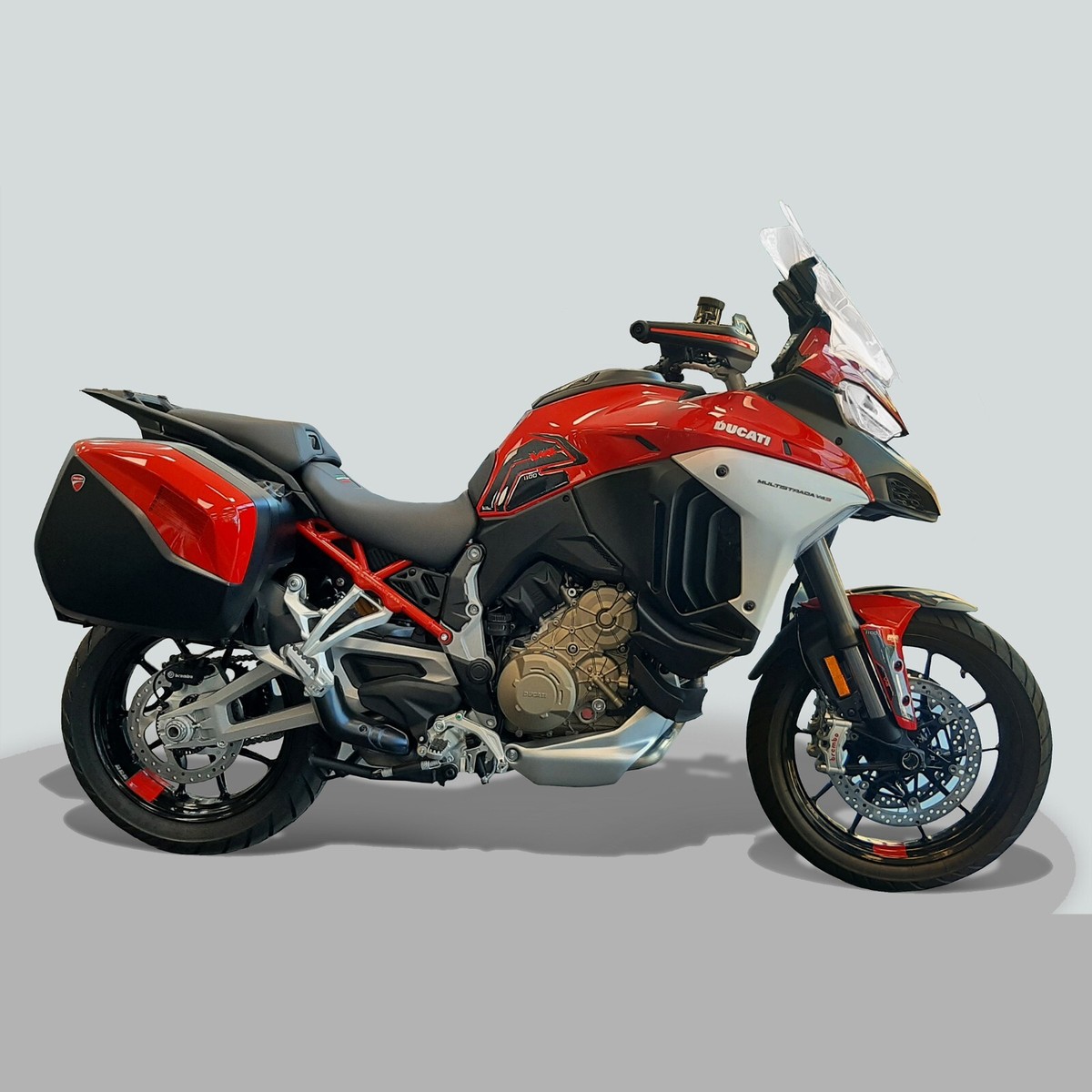 Ducati lanzó la Multistrada V4 en el Salón Moto 2023 Ducati lanzó la Multistrada V4 en el Salón Moto 2023