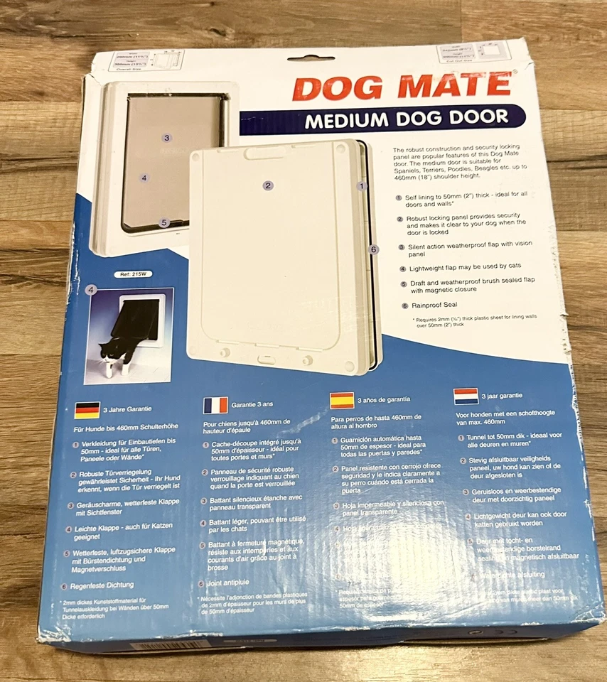 Дверца для собаки DOG MATE для средних собак до 18 1/8 дюйма высота плеч НОВАЯ открытая коробка - Изображение 2 из 2