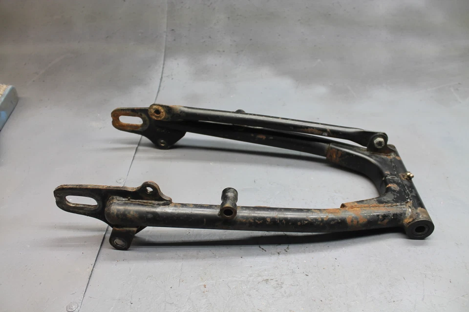 Kawasaki F7 1971 basculante de enduro Foto 4 de 4