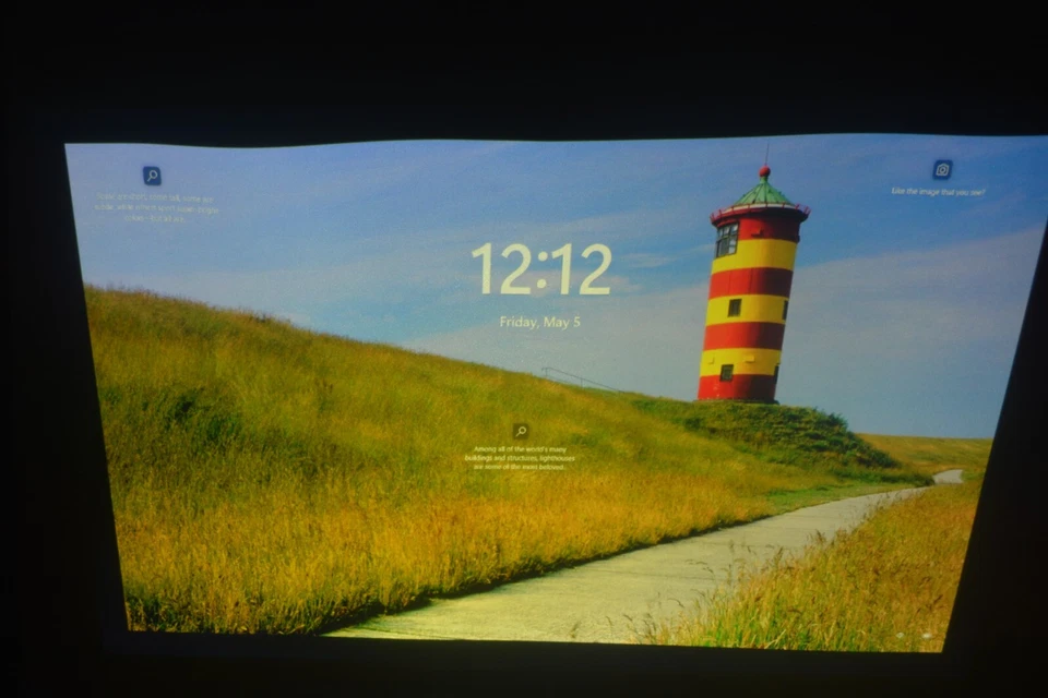 ^ Christie LW650 Large Venue LCD Projector 6500 Lumens 2388 Lamp Hours (READ) - Image 4 of 4