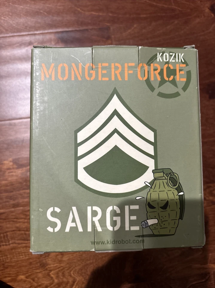 Kidrobot 2006 5" Pink Glow Sarge Big MONGERFORCE Grenade NO FIRMADO Foto 3 de 4