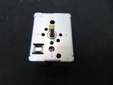 Whirlpool Electric Range WFC315S0JW1 Surface Element Control Switch 1700W
