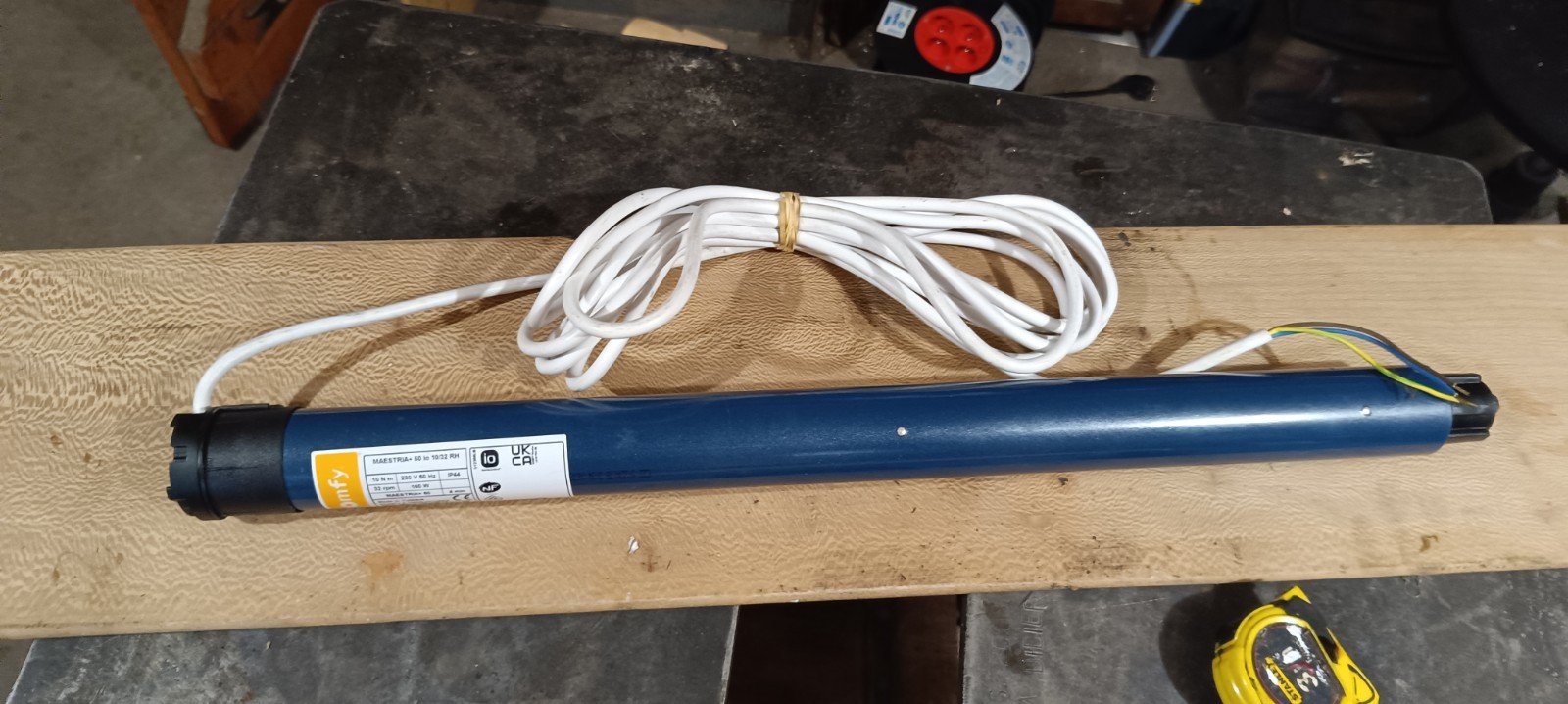 Moteur Somfy Maestria + io résout le problème de toile détendue sur store banne