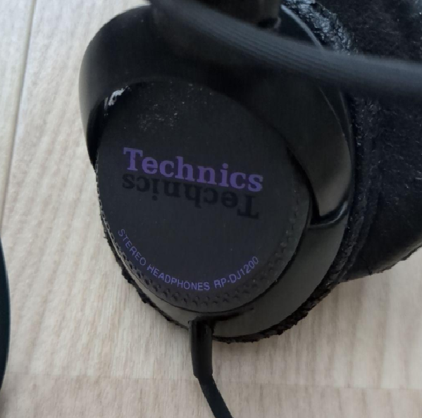 Dj1200 Headphones Technics Stereo Headphones Technics RP-DJ1200 DJ