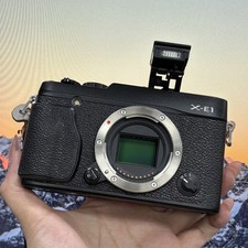 Fujifilm Fuji X Series X-E1 16.3MP Mirrorless Digital Camera Body Only Black