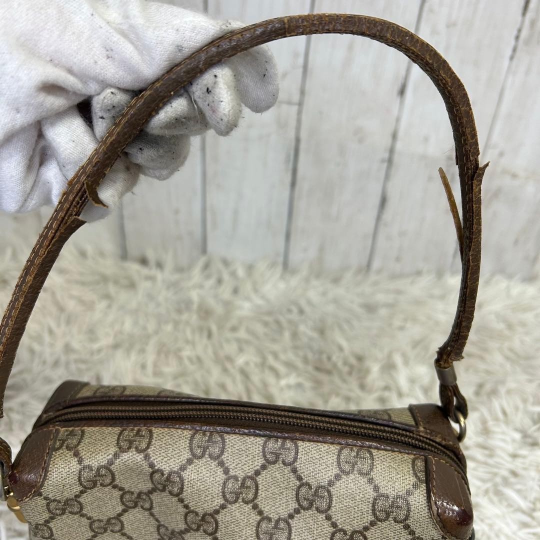 GUCCI Old Gucci Leather Interlocking Shoulder Bag… - image 10