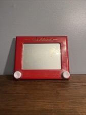 Magic ETCH A SKETCH Screen Red Model  33700 Red 2016 Working 6.25"x4.5" Screen