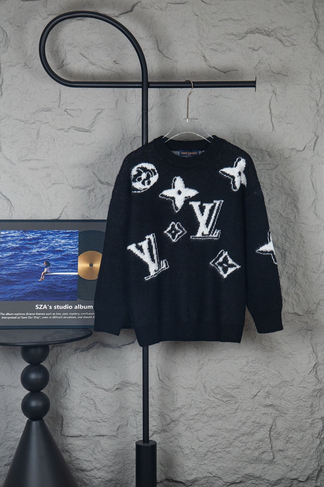 Men's autumn and winter branded sweater T-shirt male round neck sweater