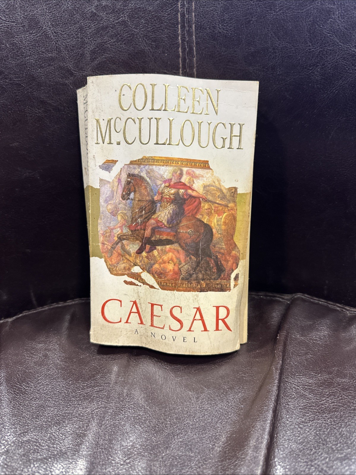 Caesar,Colleen McCullough (Paperback)