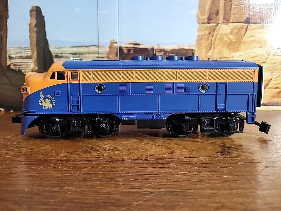 Railking MTH O Gauge New Jersey Central Dummy F-3 A Unit Diesel Locomotive - Image 3 of 4