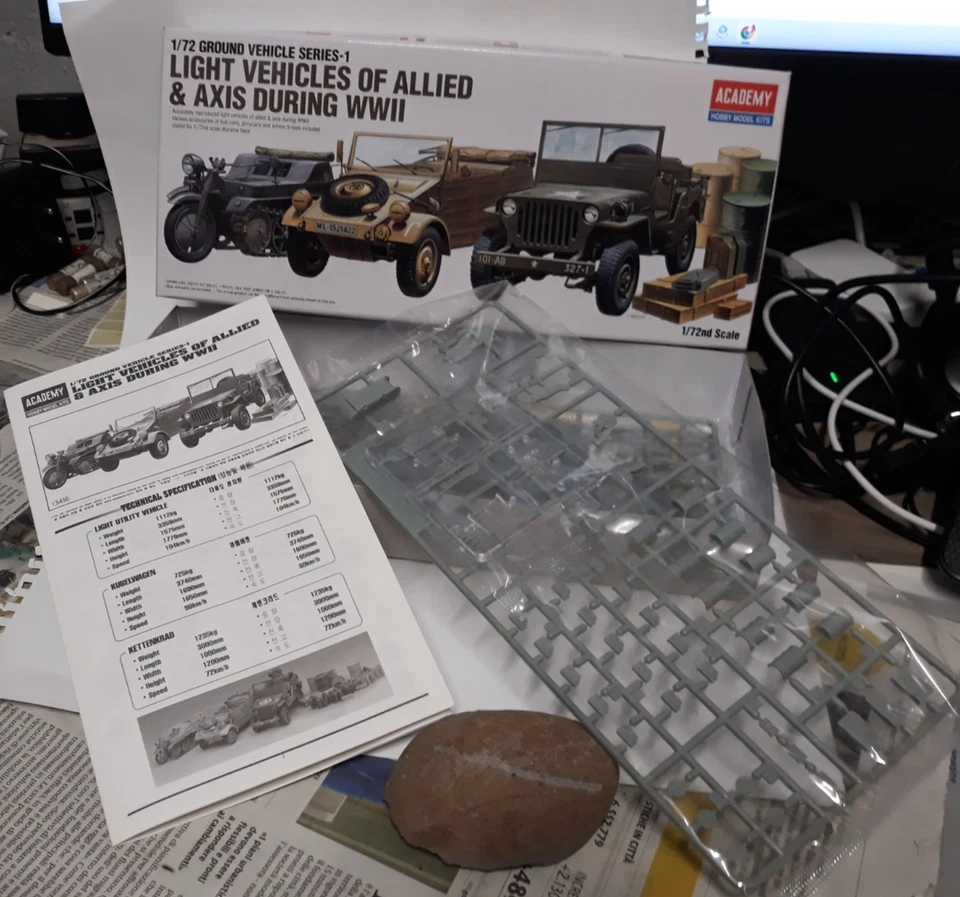 ACADEMY 3 Veicoli militari WWII 1:35 cod. 13416 - Immagine 2 di 3