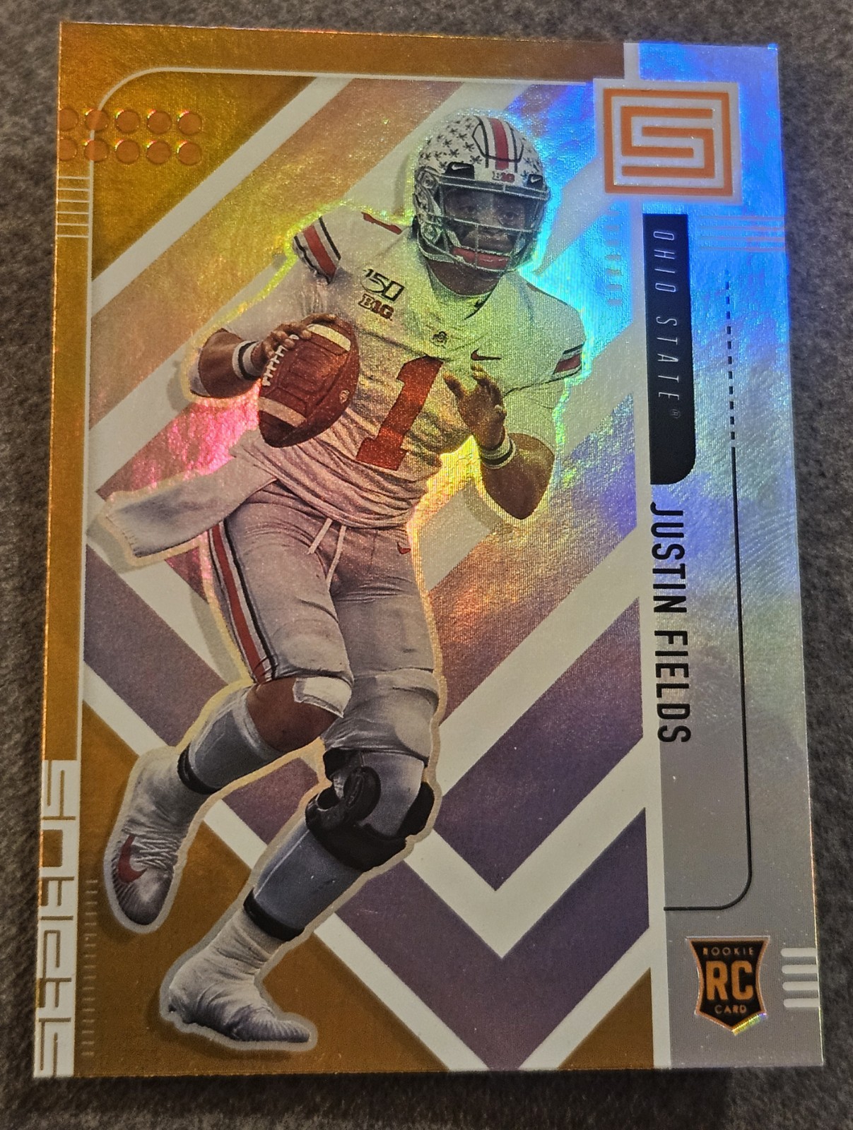 2021 Panini Chronicles Status Justin Fields Rookie Orange #159