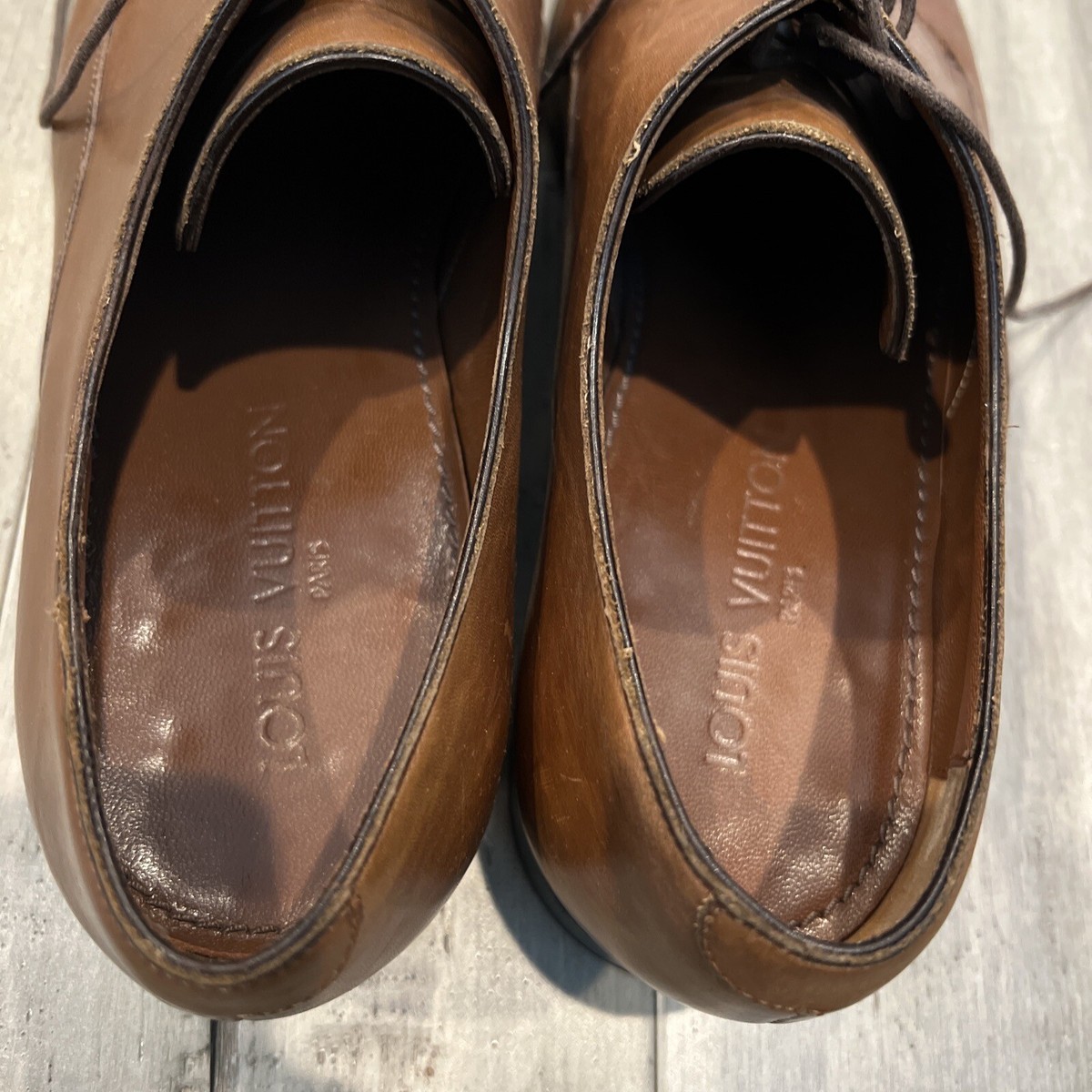 LOUIS VUITTON MEN display picture 1