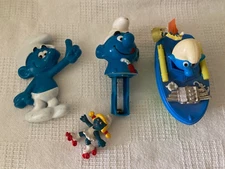 Vtg 1982 Galoob Peyo Smurf Speed Boat Toy Lot