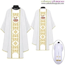 White Gothic Vestment and Stole Set with Agnus Dei Embroidery, Casula, NEW
