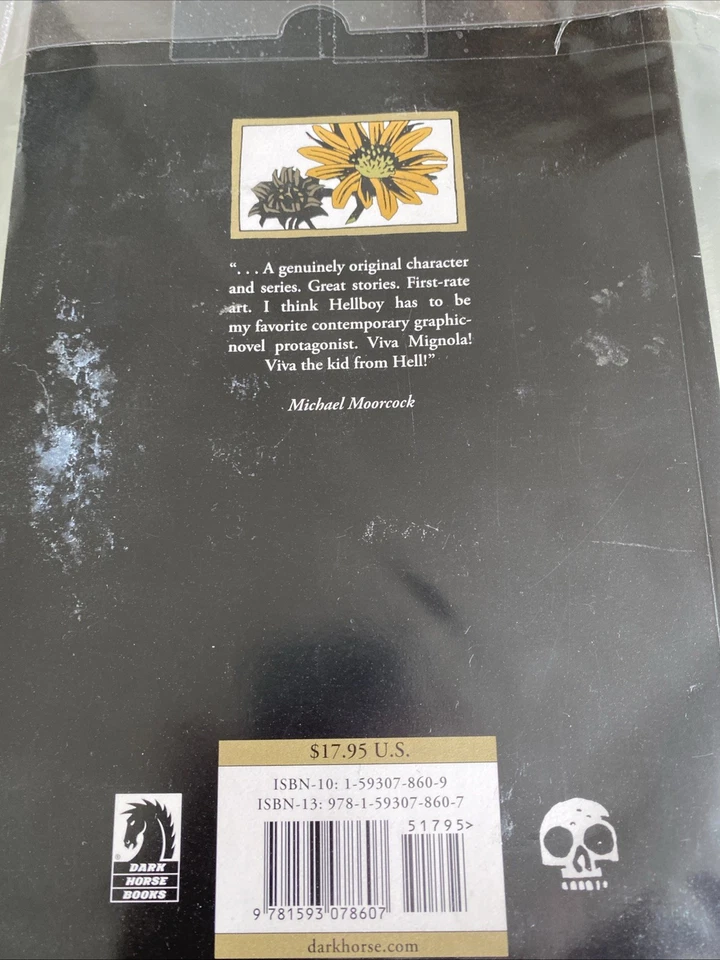 Hellboy The Troll WItch and Others Horror Graphic Novel Foto 2 de 4