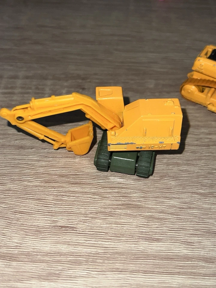 BULLDOZER TOMICA KOMATSU D65A y Bucyrus de colección Foto 3 de 4