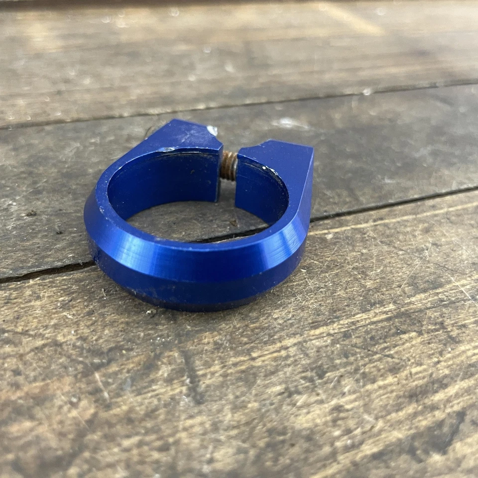 蓝色阳极氧化自行车座杆夹 31.8 毫米座椅管项圈螺栓合金 15 克 — 第 3/4 张图片