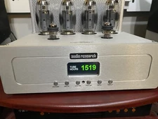 Audio research VSi75 Integrated Amplifier + Buyer pays for shipping