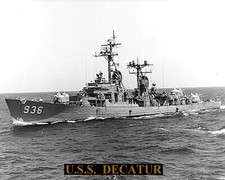 US NAVY DESTROUER DECATUR DD936  8 X10 PHOTO WITH BONUS STATS SHEET