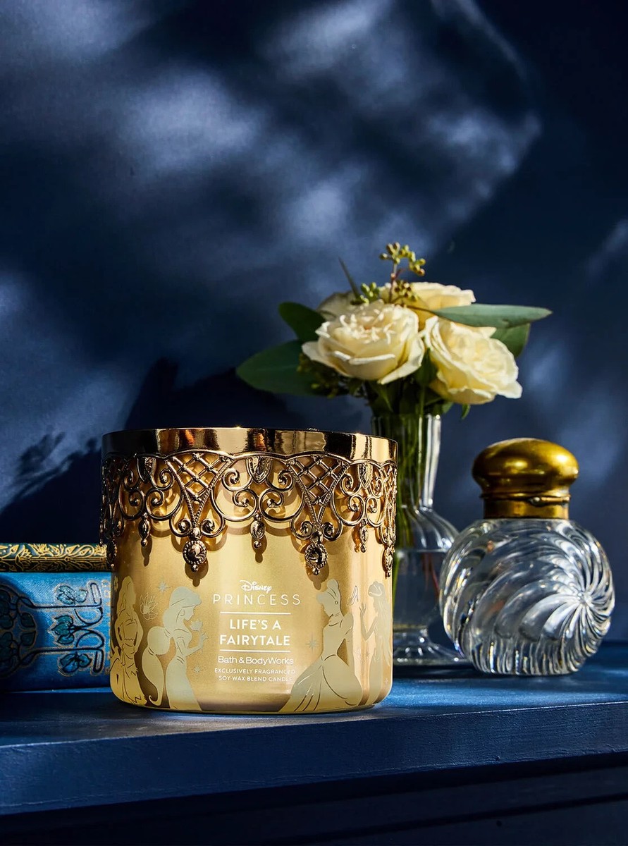 Bath and Body Works Disney Princess 3 Wick Candle - Life's A