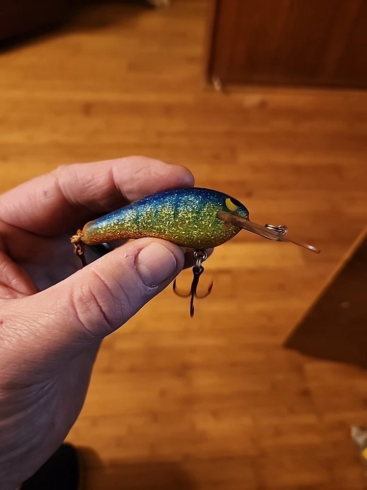 Vintage Strike King 3 1/2" Body Blue/ Green Glitter Crankbait Fishing Lure #5 - Image 2 of 4