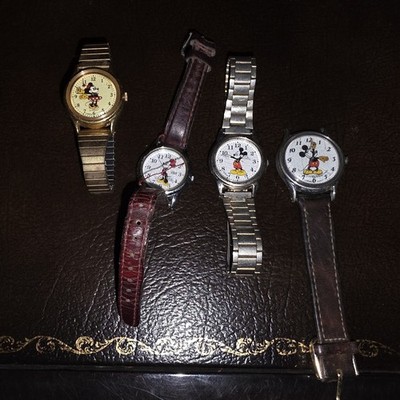Vintage 4 Disney Mickey Minnie Mouse Lorus Wrist Watch Lot