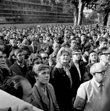 Actress Vanessa Redgrave among crowd listening to speakers de- 1962 Old Photo