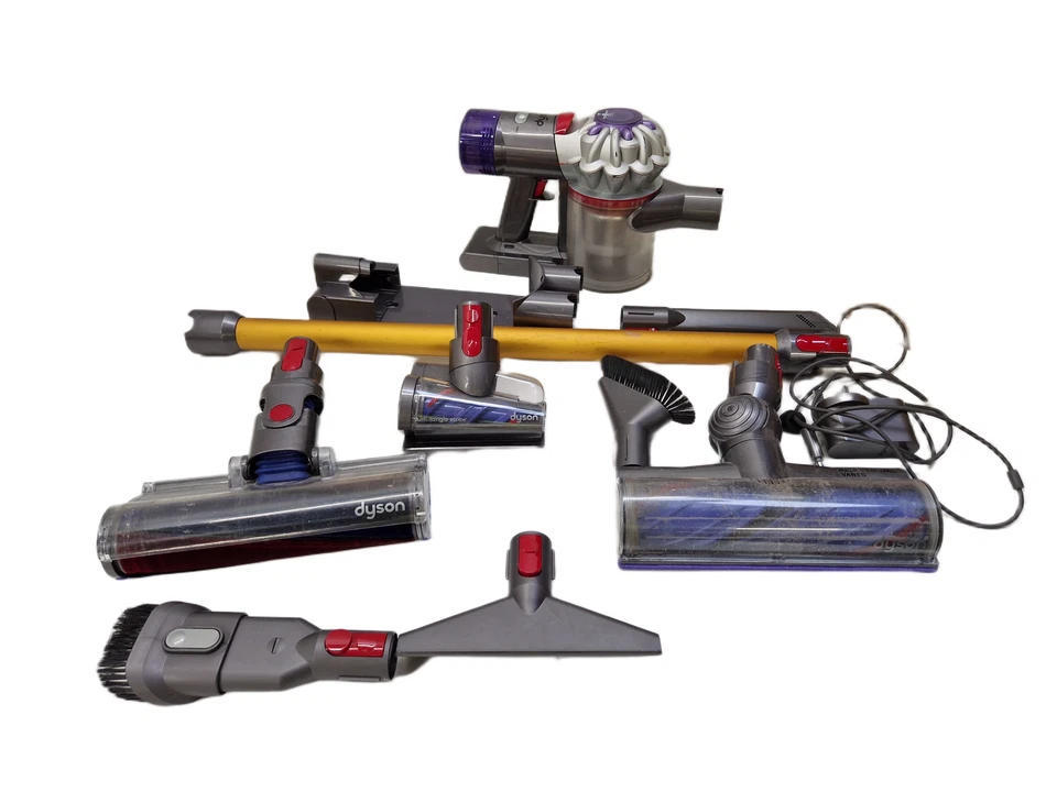 Dyson V8 Absolute, photo 1 of 5