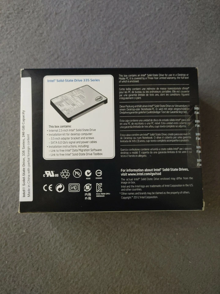 Intel 330 Series Solid-State Drive 240 GB  2.5-Inch - SSDSC2CT240A4K5 NEW SEALED - Image 2 of 4