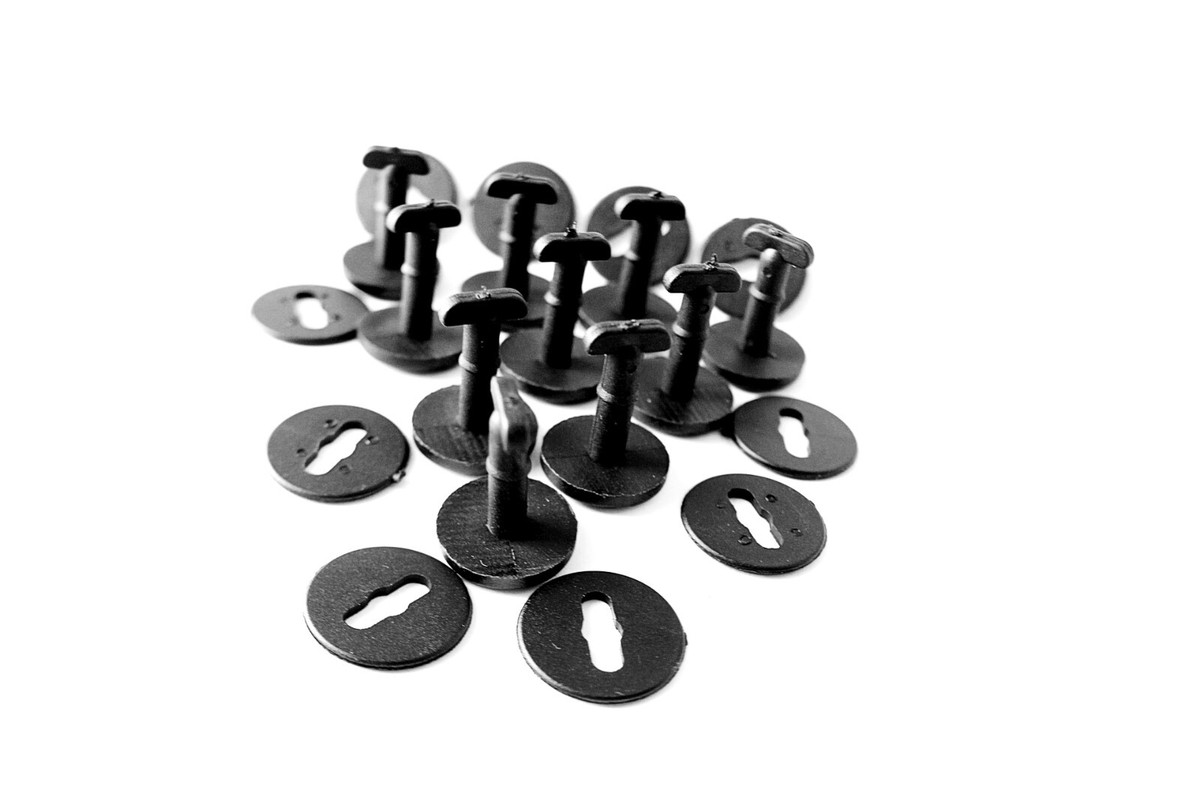 AUTOXBERT 4 Clip Universali Per Tappetini Auto - Fissaggi A L, Twist Lock, Per BMW, Audi, Benz (Forma A L) - 5