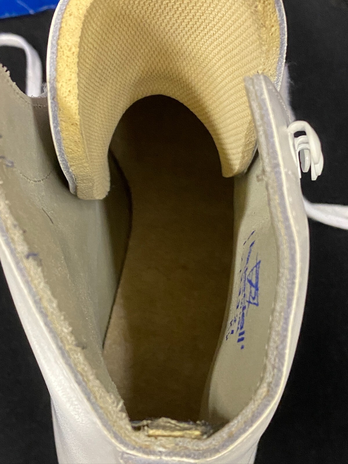 Riedell Figure Ice Skates Model 121 Womens Size 6 M White USA Made EUC