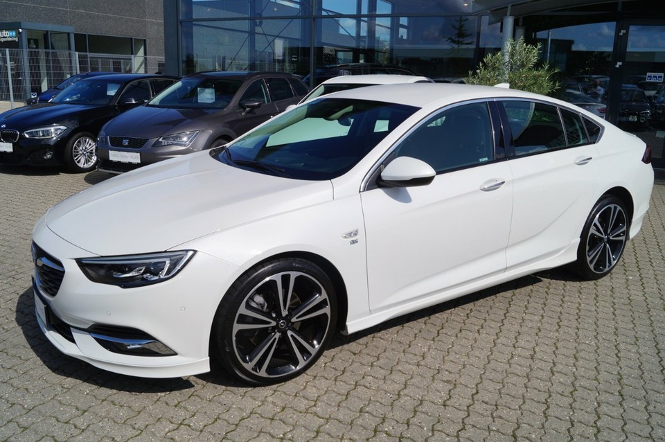 Opel Insignia 2018 Opc Line