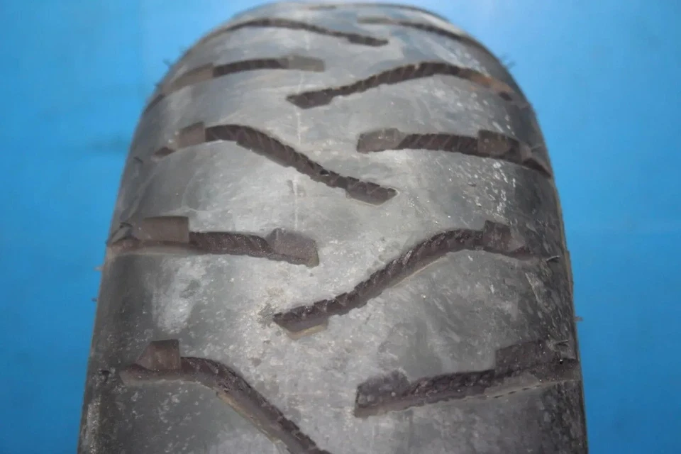 Hinterrad Reifen 150/70 R17 69V Felge J 17M/CXMT4.00 Suzuki DL 650 V-Strom Bj.05 - Bild 2 von 4